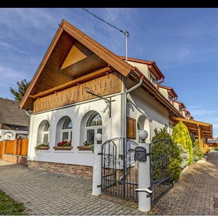 Kathy Panzio Bed and Breakfast Balatongyörök Εξωτερικό φωτογραφία