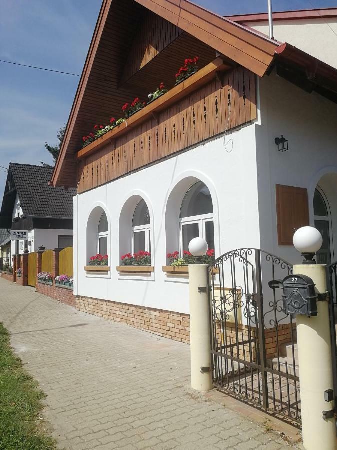 Kathy Panzio Bed and Breakfast Balatongyörök Εξωτερικό φωτογραφία